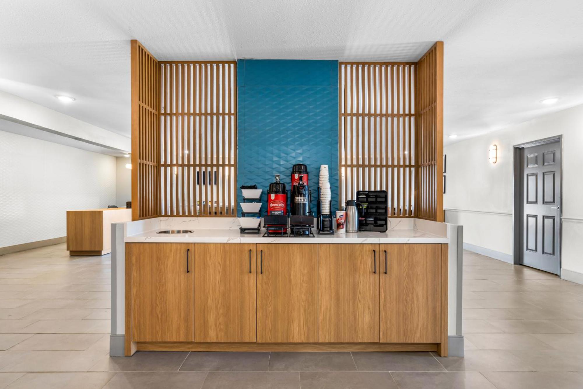 Best Western Acadia Hotel Crowley المظهر الخارجي الصورة