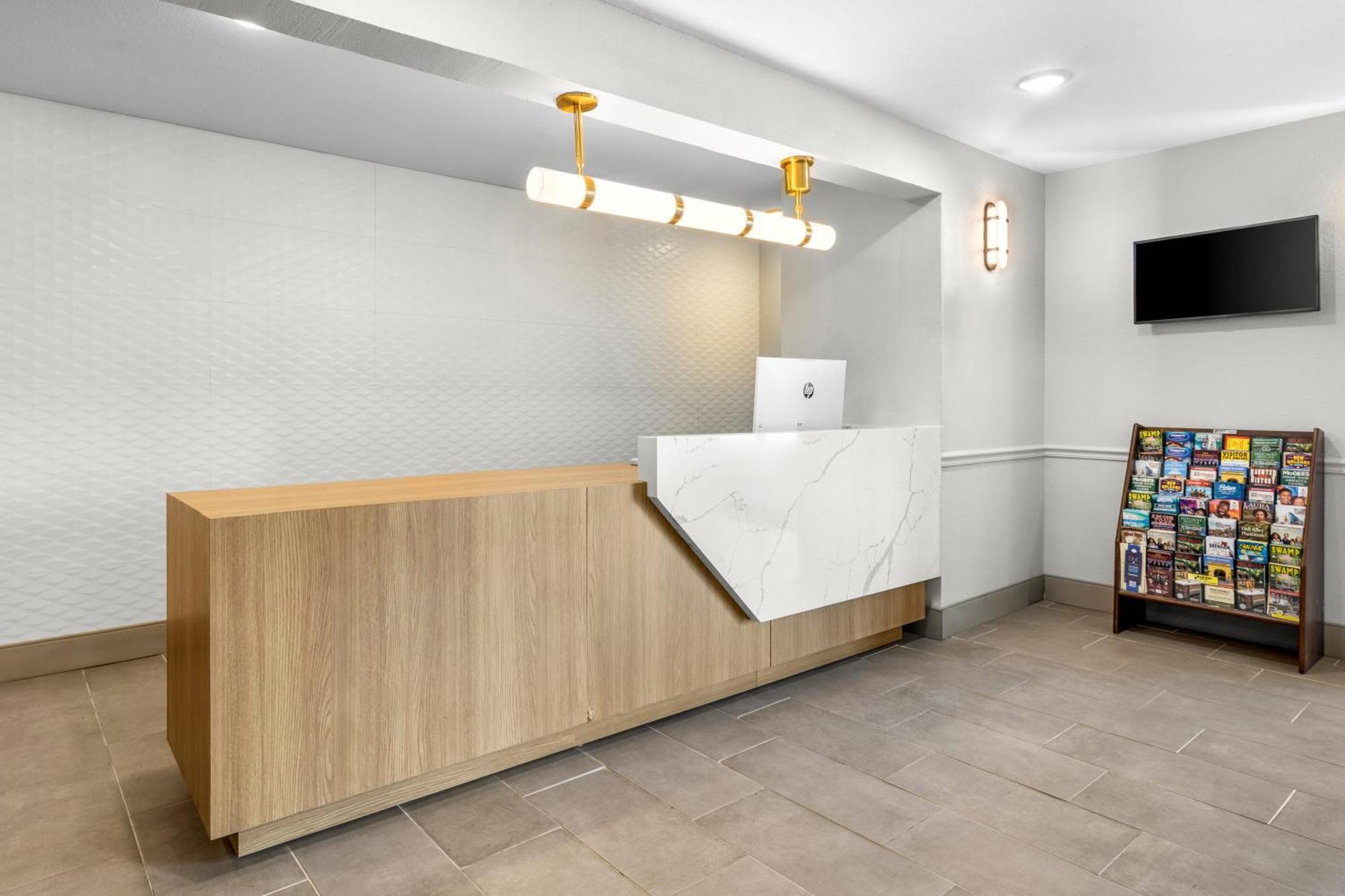 Best Western Acadia Hotel Crowley المظهر الخارجي الصورة